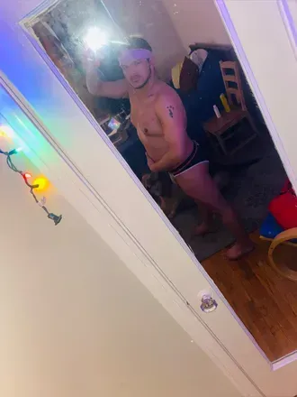 BY (@aboy4u610) OnlyFans profile photo
