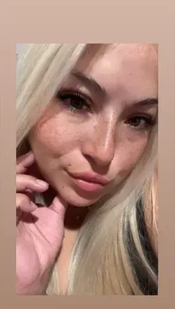 Agustina (@aguss2211) OnlyFans profile photo