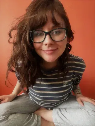 Alice DoubleYew (@alicedoubleyew) OnlyFans profile photo