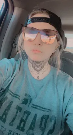 @alikka12 OnlyFans profile photo