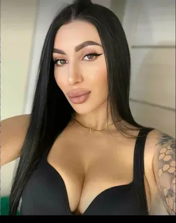 Alina Greys (@alina_greys) OnlyFans profile photo