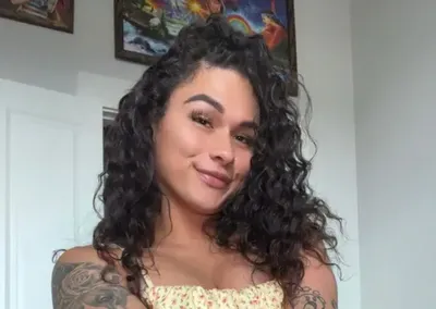 @alisiaraee OnlyFans profile photo