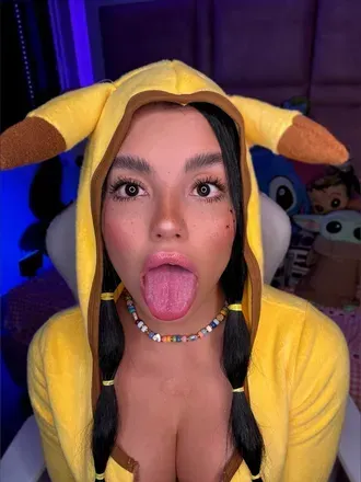 Andrea (@andremontoyaa) OnlyFans profile photo