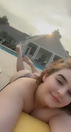 Ashley (@ashnicole1103) OnlyFans profile photo