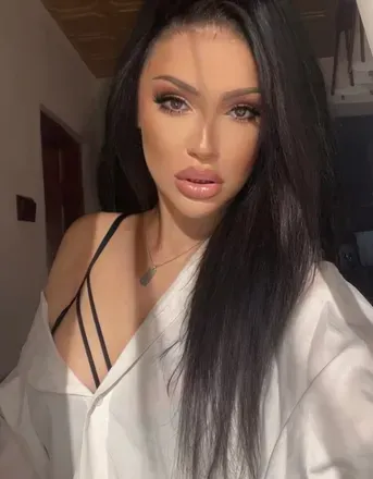 Athena (@athenadreamsofficial) OnlyFans profile photo
