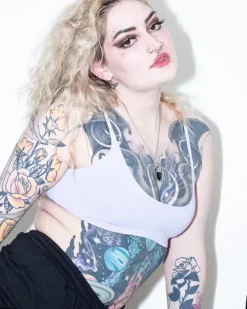 Aurora West (@aurorawestx) OnlyFans profile photo