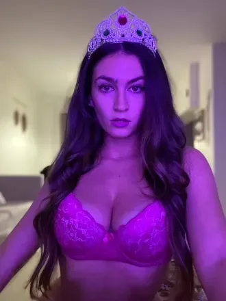 B Queen (@b_queen_b) OnlyFans profile photo