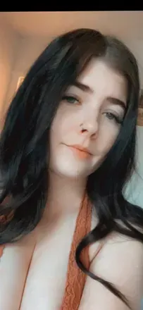 S a r a h (@baby_peach14) OnlyFans profile photo