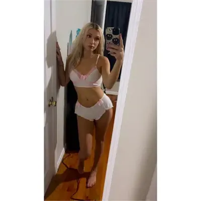Kelley (@babygirlkellz) OnlyFans profile photo