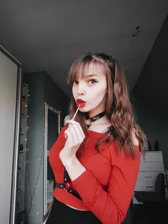 Lilith (@babyy.demon) OnlyFans profile photo