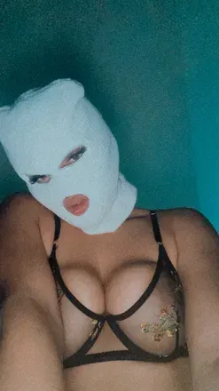 Jos (@badgirljos) OnlyFans profile photo