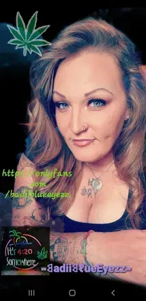 𐌁adii𐌁lueEyezz (@badiiblueeyezzfree) OnlyFans profile photo