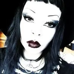 Batty bat (@battyhime) OnlyFans profile photo
