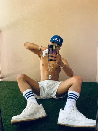 Valcore Long (@beachball) OnlyFans profile photo