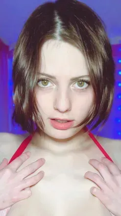 Ruby valerie (@bitesizedru) OnlyFans profile photo
