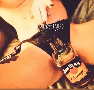 Bonnie Bizarre (@bonbonbonnie) OnlyFans profile photo