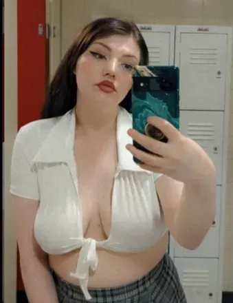 @brunettebimbofree OnlyFans profile photo