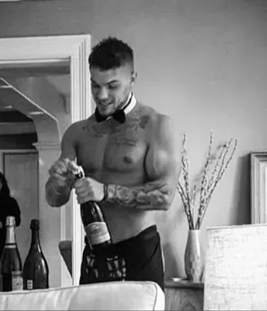 Chris (@buffbutler) OnlyFans profile photo