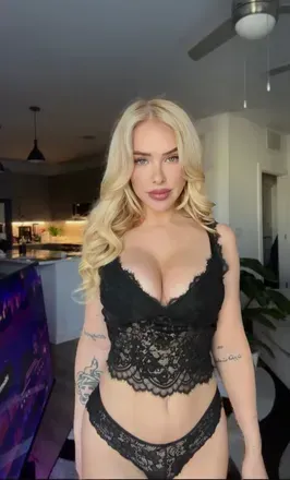 Penny lane (@bunnyluvscarrot) OnlyFans profile photo