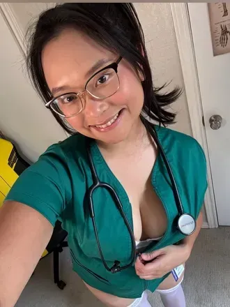 Mae (@candynxtdoor) OnlyFans profile photo