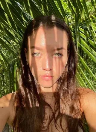 Cara (@caracarinhax) OnlyFans profile photo