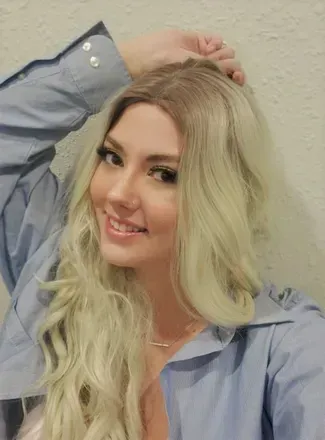 Carmen Stone (@carvedinstone) OnlyFans profile photo
