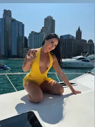 Catalina (@catmami_1396) OnlyFans profile photo