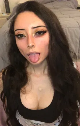 Champagney Lacey (@champagnelace) OnlyFans profile photo