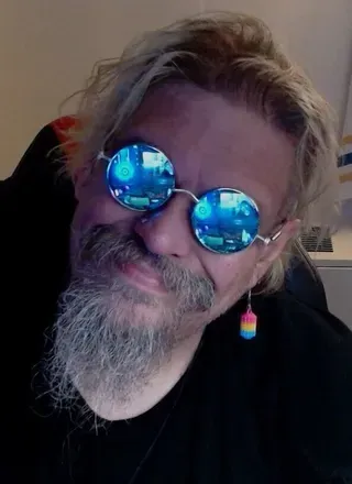 @chaoticpolyamorous OnlyFans profile photo