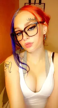 Cloe Foxbow (@cloe_foxbow) OnlyFans profile photo