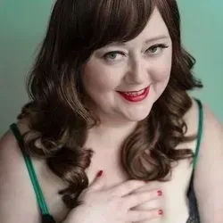 Constance Green (@constancegreen) OnlyFans profile photo