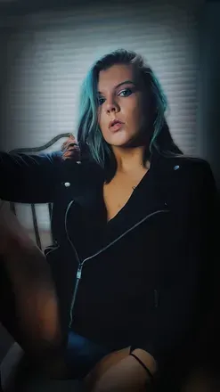 Mina (@crazybatlady) OnlyFans profile photo