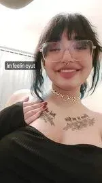 Mommi (@creamymommi) OnlyFans profile photo