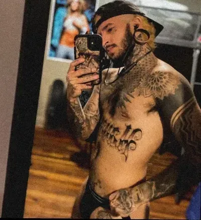 T-manNicxx (@crowboy69) OnlyFans profile photo