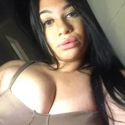 Nikki D (@cumbucket58) OnlyFans profile photo