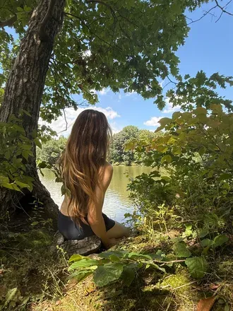 Alice (@curious.alice92) OnlyFans profile photo
