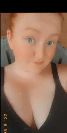 Ivymayy (@daddyslittlepoisonivy) OnlyFans profile photo