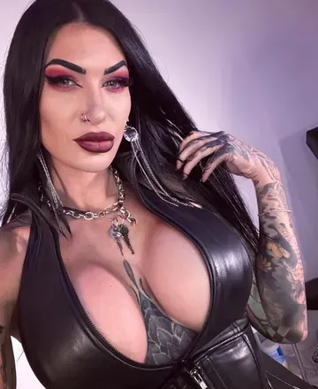 @damazonia_ OnlyFans profile photo