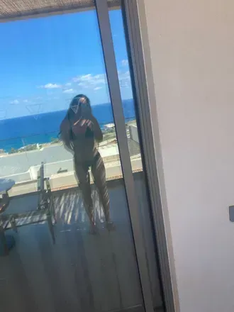 Dani (@danielaeva69) OnlyFans profile photo