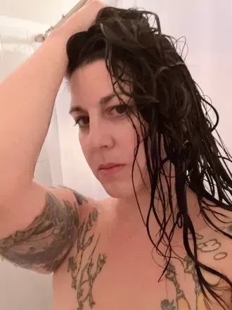 @darkhairedtemptress OnlyFans profile photo