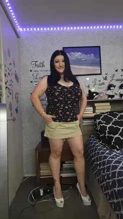 Rayna (@dear_rayna) OnlyFans profile photo