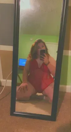Dee (@dee7801) OnlyFans profile photo
