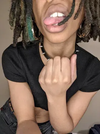 DeeDee Takes (@deedee_takes) OnlyFans profile photo