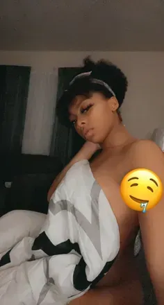 Destini Bee (@destinibee) OnlyFans profile photo