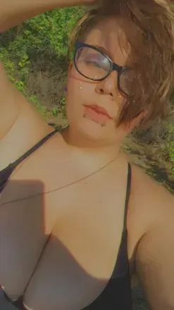 Dove (@dovebabe48) OnlyFans profile photo