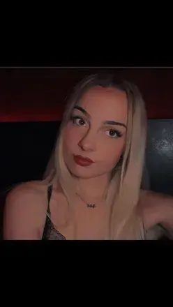 Evie (@dreamyevie13) OnlyFans profile photo