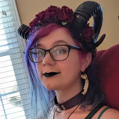 Taylor Jennings (@dubwiththecakes) OnlyFans profile photo