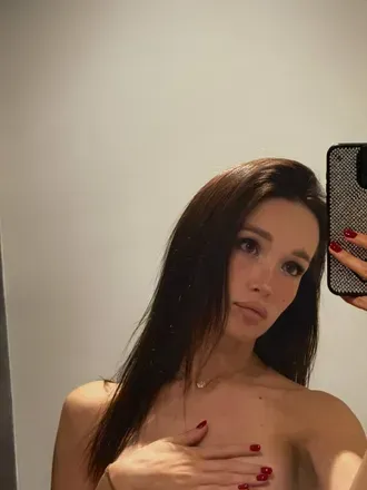 Ellie Leen (@ellieleen1) OnlyFans profile photo