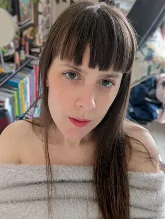 Elly Naomi (@ellynaomi) OnlyFans profile photo