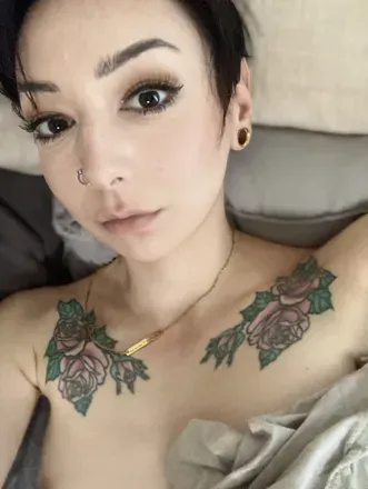 Emily (@emelizabethhhh) OnlyFans profile photo